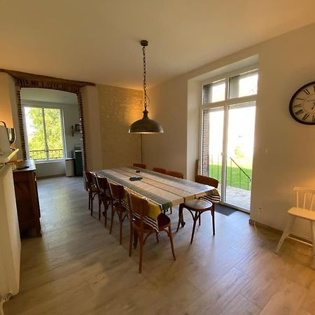 Maison Leocha Sablons-sur-Huisne Esterno foto