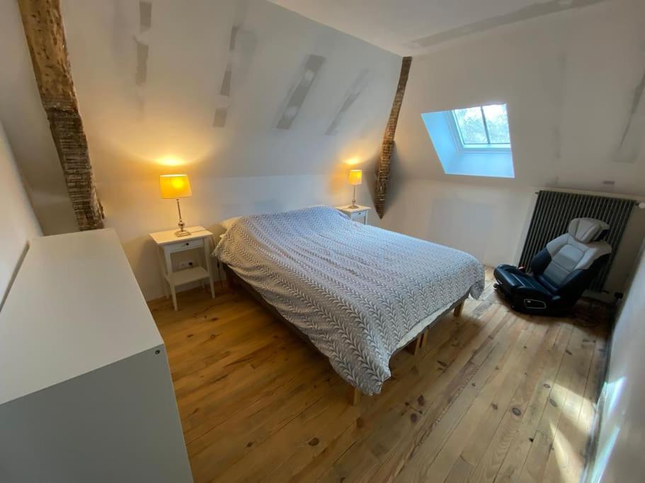 Maison Leocha Sablons-sur-Huisne Esterno foto