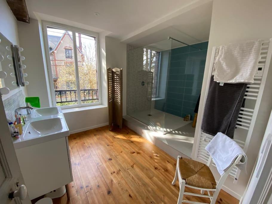 Maison Leocha Sablons-sur-Huisne Esterno foto